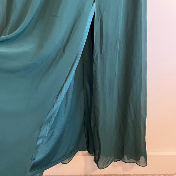 *NWT* Birdy Grey Gwennie Chiffon Emerald Bridesmaid Dress With Slit Size M - Picture 8 of 12